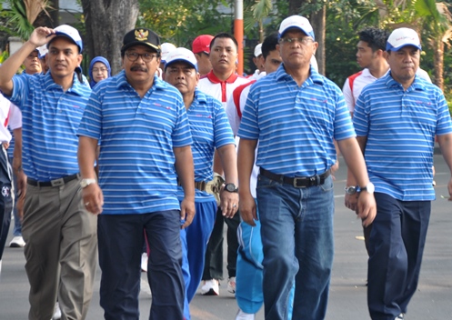 Semangat Pagi Dengan Jalan Sehat Bersama Bank Jatim